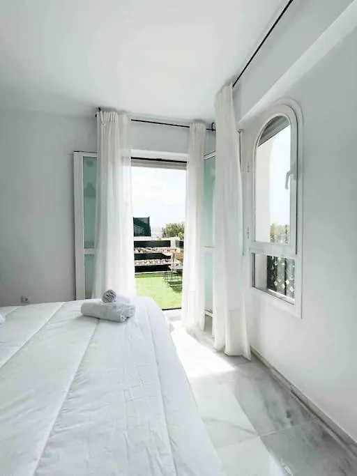 Апартаменты 2Br, 1Bth Flat Near Puerto Banus Марбелья 0*,